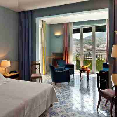 Regina Isabella-Resort Spa Restaurant Rooms