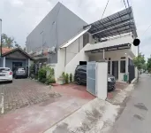 Tw Penginapan Syariah Các khách sạn ở Solokpandan