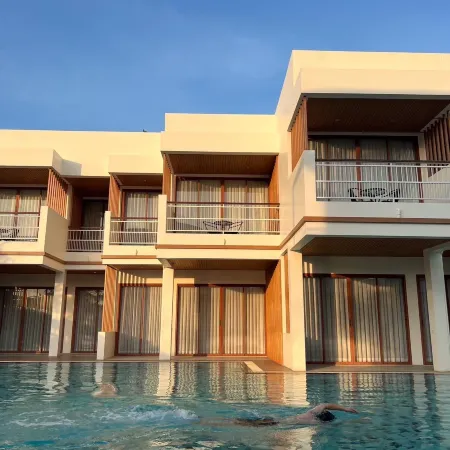 Sea Suphan Villa