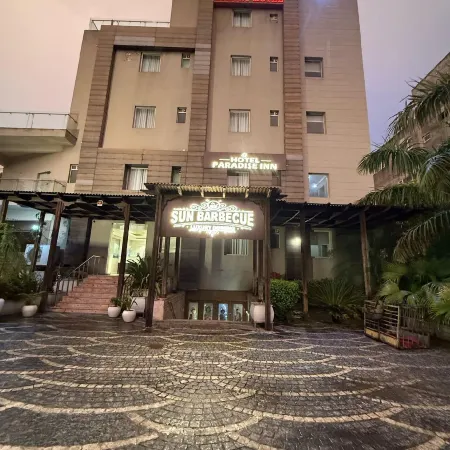 Hotel Parador Agra