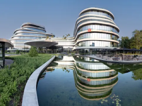 힐튼 가든 인 브뤼셀 공항  호텔