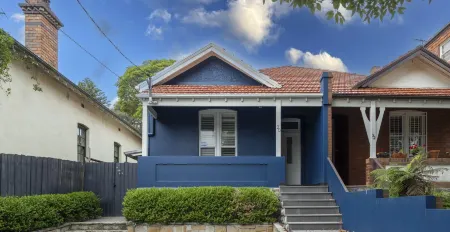 KozyGuru | Rose Bay | 3Br Steps to Beach + Parking