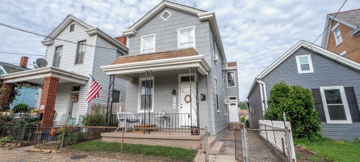 Historic Ludlow Apt B Hotels in Kenton County