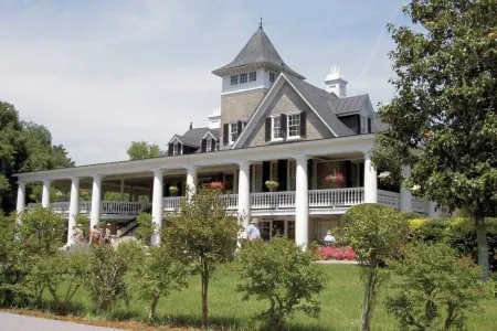 103 H Tidewater by Avantstay Walk to Beach Community Pool