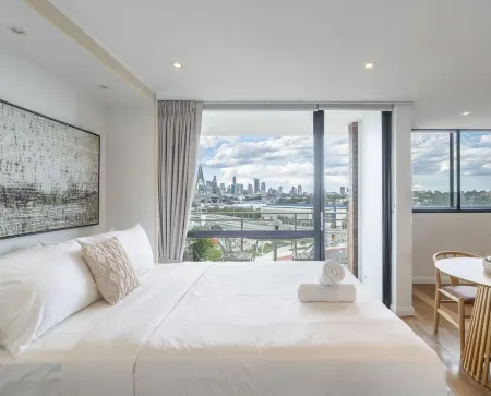 KozyGuru | Rozelle | Bridge View with Carpark Отели в г. Rozelle