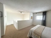 The Kode Sylvan Lake - Steps to the Beach Hotels in Sylvan Lake