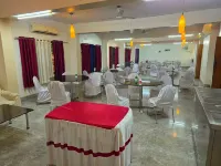 Madhu Mamata Hotel