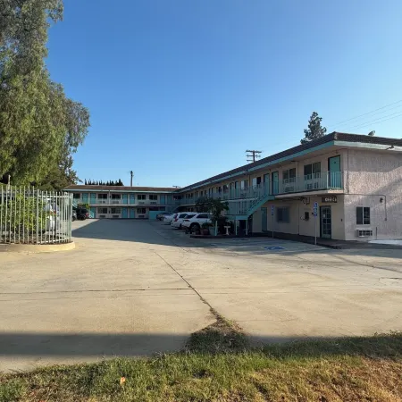 All 8 Motel
