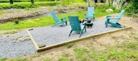 Charming 1940s Cottage Updated-Creek Front-Fire Pit