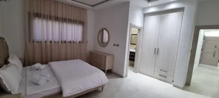 Villa Yahia Luxury and Tranquility for 6 People with Private Pool Отели в г. Тамлель