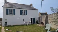 Baie d'Audierne - Family house - 5 bedrooms / 2 bathrooms Hotels in Plovan