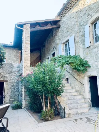 BEAUTIFUL, LARGE HOUSE FOR A WONDERFUL VACATION