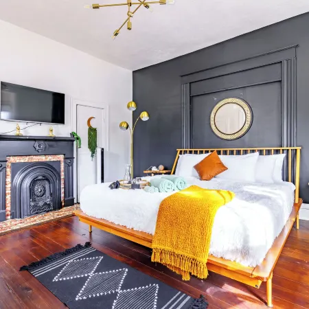 Jungle House Luxury Stays - Downtown Chillicothe