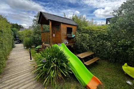 Gites d'Armor Отели в г. Шателодрен