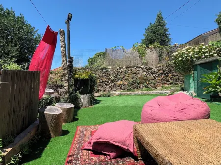 1 bedroom wooden caravan with pool and barbecue. sleeps up to 3 people