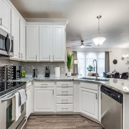 Charming 3-bedroom townhome with WiFi,AC in fabulous Frisco. Home away from home