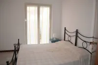 House of Poets Hotel a Pineto