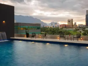 ไฮแอตท์เฮ้าส์มอนเตร์เรย์วัลเล่-ซานเปโตร