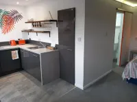 Thistles - Private Entrance Studio