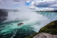 Cozy place, 15 min to Niagara Falls & USA borderBasement Apartment)