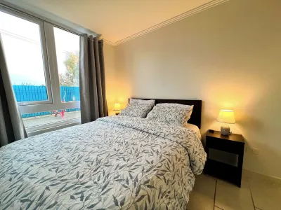 Cómodo Departamento con Piscina en Los Angeles 住宿飯店