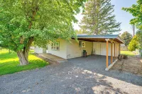 9 Mi to The Gorge Updated Retreat with Yard! Hôtels à : George