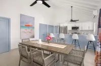 CorkTree Villa: 2 BDR