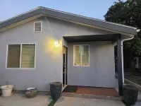 Terrific 2-bedroom house with AC in Thousand Oaks