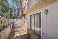 Nice 3 Bed townhome with in Morrow conveniently located/ Free Wi-Fi !!! - Wifi