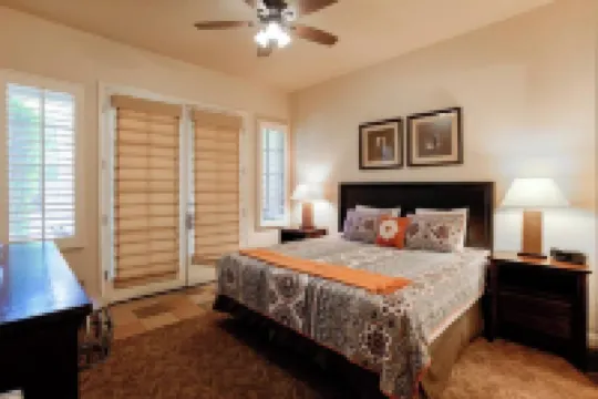 Relaxing Desert Villa in Resort Style property