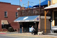 Bryson City, Entire Cabin to Yourself! King & Queen Beds. - Hytter