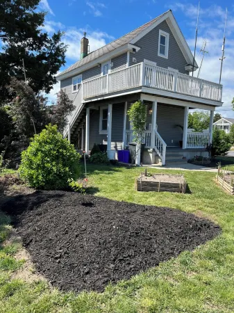 Cozy Coastal Escape + Pool