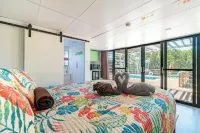 Gecko Casita [1 of 3 Casitas] - West Caye Casitas Hotels in 