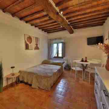 CASTLE - Home Sweet Home Tuscany Rooms