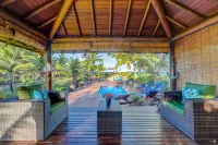 Casa Linda, sea front of Taipus de Fora beach, Marau