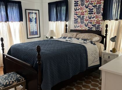Long stay, comfortable, centrally located, off street parking, and fenced yards