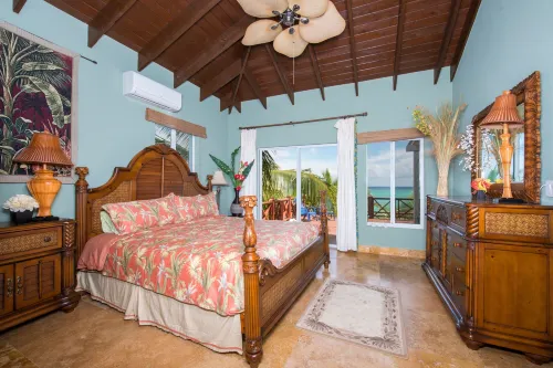 Palisades House 4 Bedroom Home