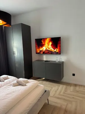 Apartment "Pure & Stylish: Black" Hotels in Märkischer Kreis