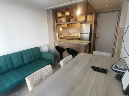 Comfortable, clean and close to everything Отели рядом с достопримечательностью «INVENCIBLE»