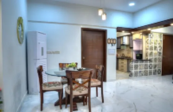 Zaha Home: Stylish & Luxury 2br Family place