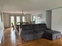 Charming Waterfront 2Bd Home Hideaway for Cozy Winter Rental in West Oc