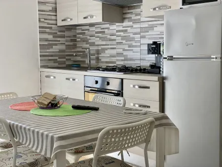 Apartment 100 mt from the beach Lido di Alghero, bright, wifi, balcony Отели рядом с достопримечательностью «Nuraghe di Palmavera»