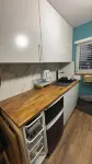 Cozy Studio with a Private Enterance and Available Parking Space.
