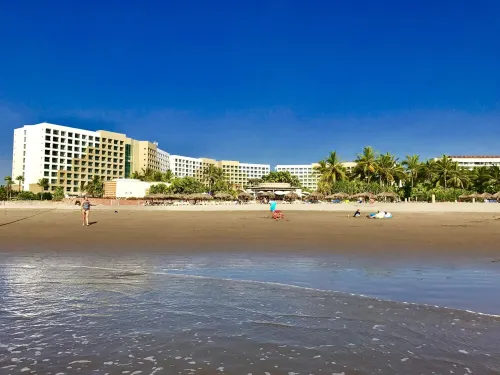 Grand Luxxe 2 Bedroom 8 People Private Pool On Balcony Free Wifi