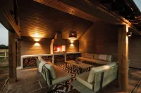 Cabin set in rural Kent on a private plot of 30 acres with use of a pool