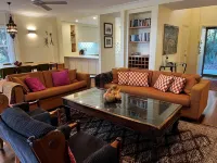 Trinkeyroo - Unique Cypress Lakes Villa