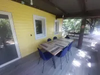 T4 à 3min à Pied du Lagon