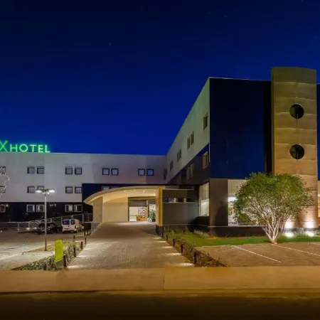 DMax Hotel