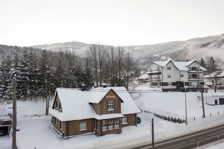 Daj Spokój - Slow Apartments Отели рядом с достопримечательностью «Estrada Skalite»