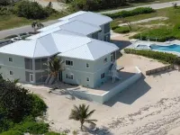 Cayman Breeze, Oceanfront Condo 2Br/2BA, with Pool, Near Rum Point Hotels in North Side